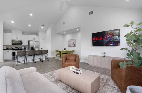 University Hills and Windsor Park Villa | Modern 5BR Austin Home Walking Distance to SXSW Bars and Downtown Hotspots