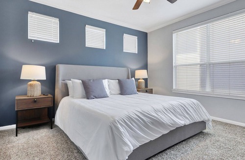 Atascocita Apartment | Modern Apartment in Prime Location (ID7974X08)