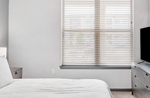 Steiner Ranch Apartment | Modern Apartment in Prime Location (ID5207X82)
