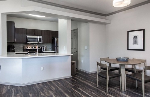 Cedar Park Apartment | Modern Apartment in Prime Location (ID4174X27)
