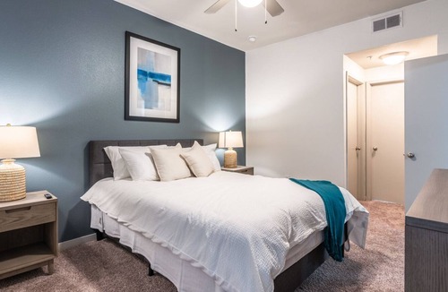 Terrell Heights Apartment | Modern Apartment in Prime Location (ID2934X06)