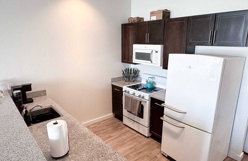 Baton Rouge Apartment | Modern Downtown High-Rise Apartment