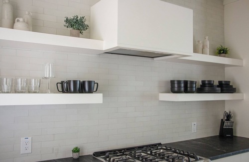 Fort Worth Cultural District House | Modern Luxe Retreat w/Patio, walk to Dickies, close to Will Rogers and TCU