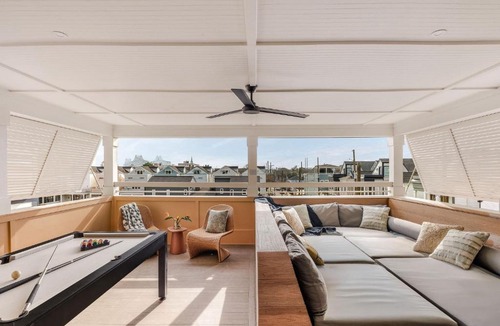 Faubourg Lafayette House | Modern New Homes Heated Pools and Spas