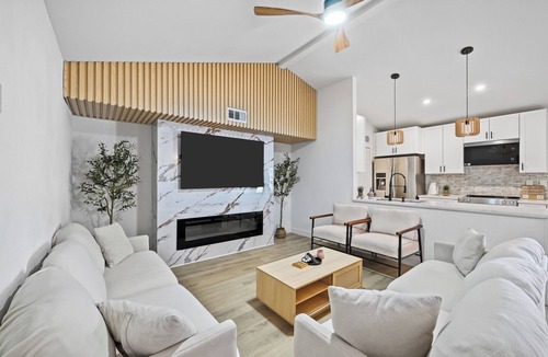 The Colony House | Modern Organic Home Sleeps 6 Near Grandscape & FIFA Base Camp Frisco-The Colony