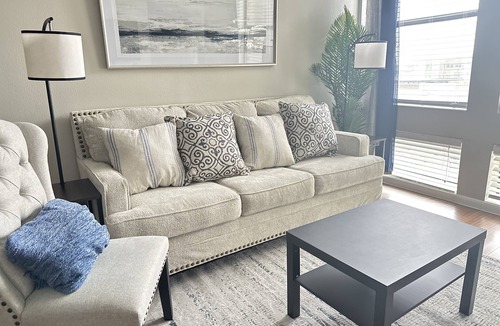 Memorial Apartment | Modern, upscale apartment
