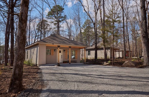 Heber Springs Cabin | Morgan's at the Little Red - Double King Cabin 8
