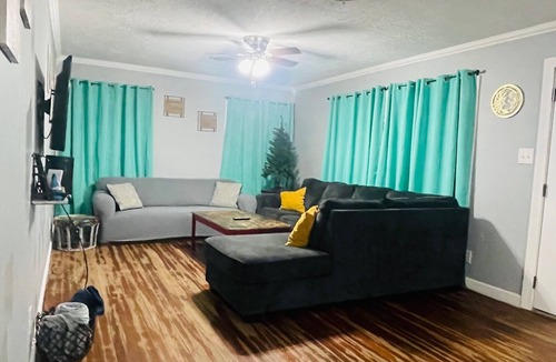 Westlake House | Near Casino's, Beach & Downtown Lake Charles!