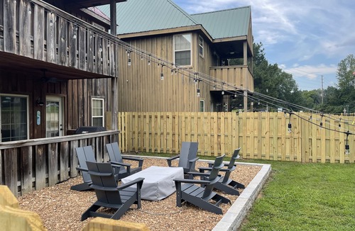 Heber Springs House | “NearDa” House is perfect for your next outdoor adventure in Heber Springs, AR.
