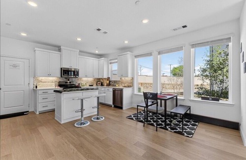 North Richland Hills House | New 2-bedroom townhome in NRH near DFW/FIFA/ATT Stadium/Fort Worth