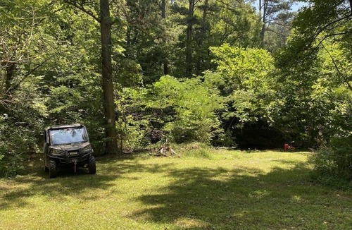 Pine Ridge House | New 2023 Jayco Jay Flight RV Fully Furnished with Full hook-ups already set up!