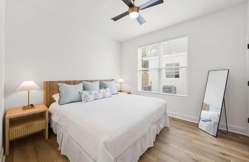 Youngsville House | New Ace Cottage - King Bed - Loft - Sports Complex