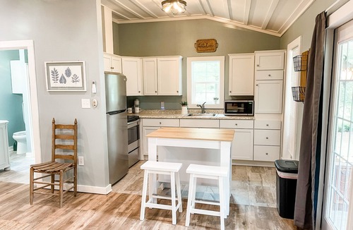 Jefferson Cottage | NEW - Adorable Cottage w/Full Kitchen/Free Tandem Bike