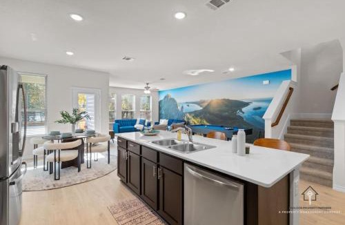 Denton House | New Build in Prime Location Close to UNT TWU and DT Denton