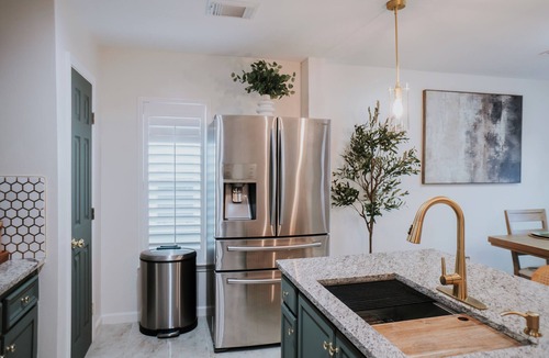 Greater East End House | New Charming 3 story, 3-bedroom house near downtown Houston