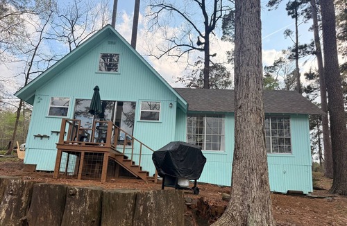 Negreet House | New Listing! Waterfront Toledo Bend Lake House w/Private Dock - Sleeps 6