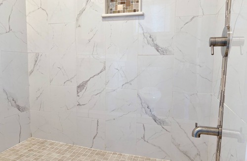 Orange House | New Luxury I King Bed I 4br & 2ba Whole House in Central Orange