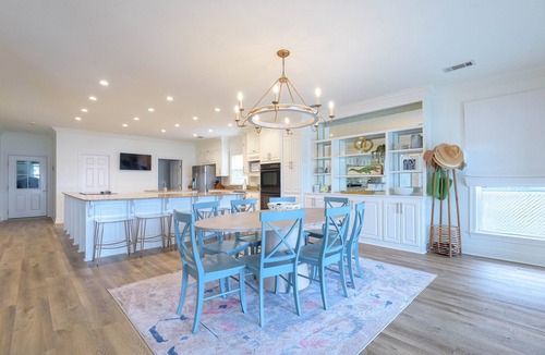 Oscar House | New on the rental market! Lakefront on False River with private dock and pool