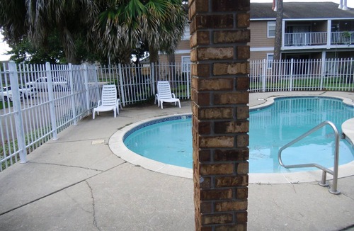 Terrytown Condo | New Orleans 2 Bedroom, 2 Bath Condo