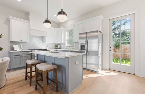 Lafayette House | New River Oaks River Ranch King A+ Location Premier Host EV Charger