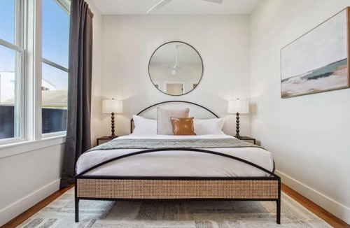 Lower Garden District House | New Stylish Renovation Heated Pool & Spa