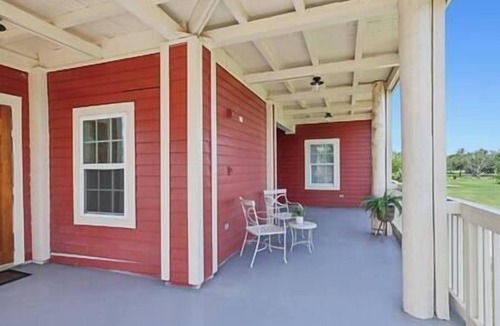 Lafitte Bed & Breakfast | Oak Cottage R303