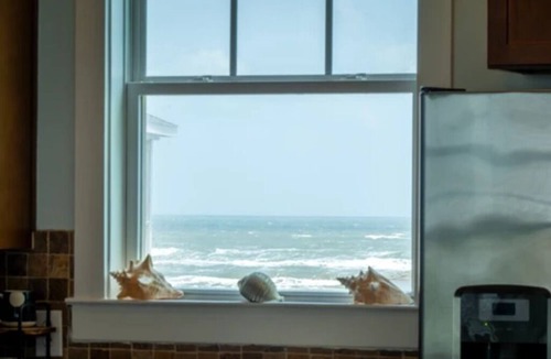 Galveston House | Ocean Facing 4/4 with Beach & Bay Views and Resort Style Amenities!