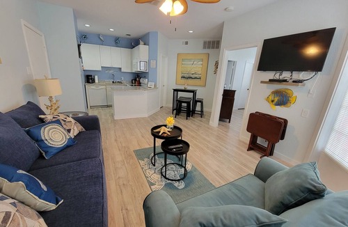 Corpus Christi Condo | Ocean Melody - 1st Floor, Recently Remodeled, Walking distance to Beach!