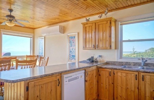 Miscouche Cottage | Oceanfront Chalet Style Cottage