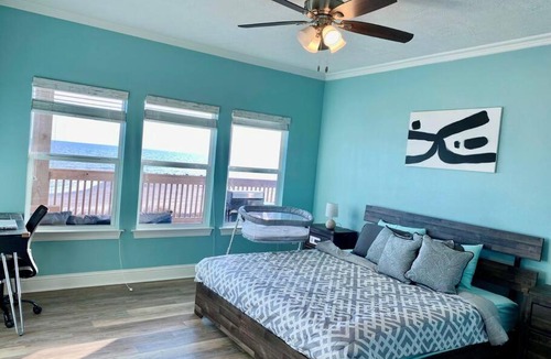 Lakeview  Jefferson County House | OceanFront home near HollyBeach