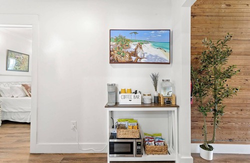 Biloxi Apartment | Old Spanish House Madeleine Suite C. Captivating Blend of History, Beach, Fire Pit, Downtown, Golf Cart