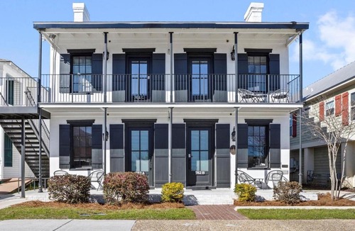 Biloxi House | Old Spanish House Suite C Downtown Retreat