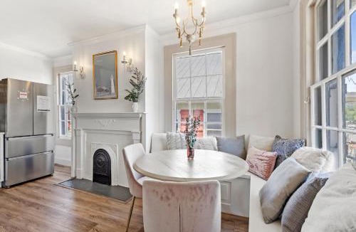 Biloxi House | Old Spanish House Suite C Downtown Retreat