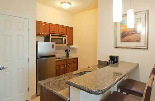 Lafayette Apartment | One Bedroom Family Suite | Two Queen Beds