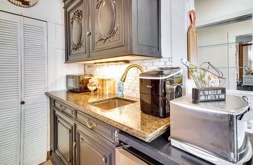 Opelousas House | Opelousas Vacation Rental Near Shopping & Dining!