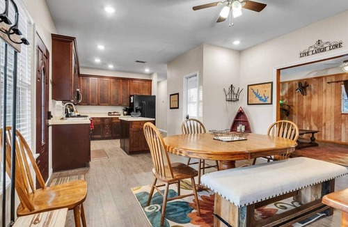 Jasper House | Our Happy Lake House