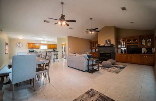 Mayflower House | Outstanding 3BR Central Arkansas Lakeside Retreat near Little Rock and Conway