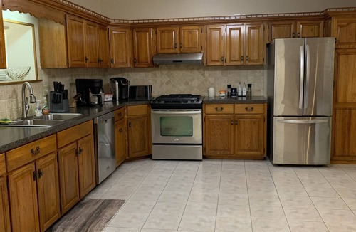 Mayflower House | Outstanding 3BR Central Arkansas Lakeside Retreat near Little Rock and Conway