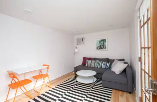 Carrollton House | Patio Cottage near Audubon Park in Charming New Orleans Neighborhood