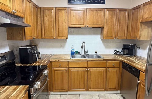 Slidell Apartment | Peaceful Apartment near New Orleans