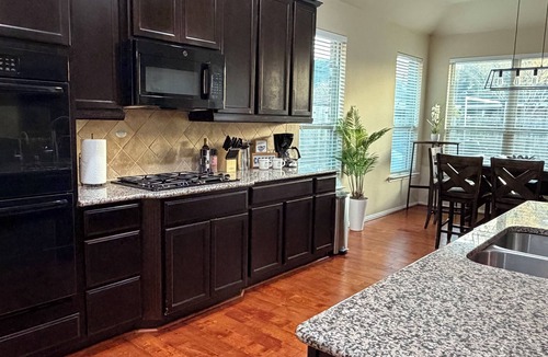 Richmond House | Peaceful Family Stay