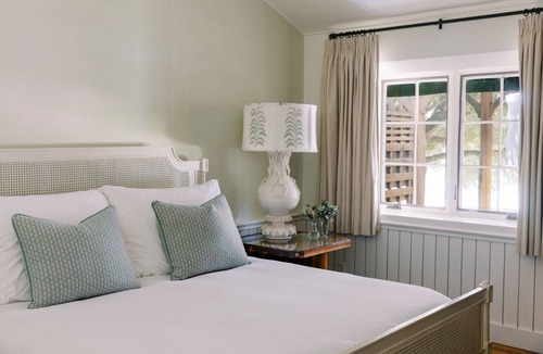 Lake Austin Village Hotel | Peaceful Lakefront Escape, Fitness Classes, Pools & Sauna