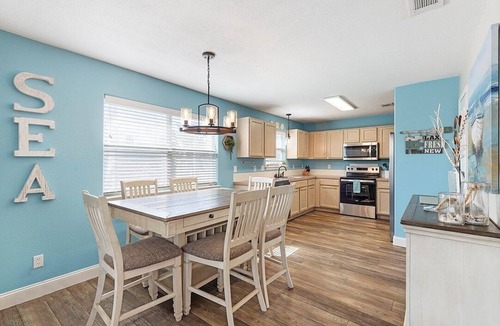 Leeward Sands House | Pelican's Perch Hideaway Port A