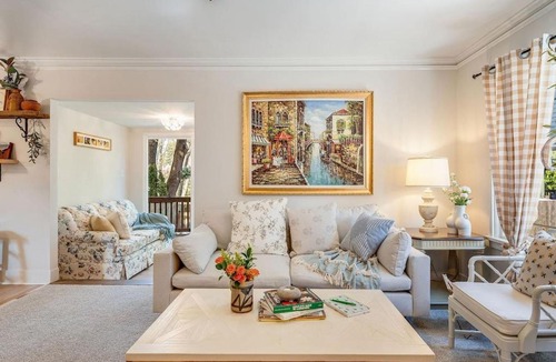 Lawton Park House | Perch - Brygger Cottage