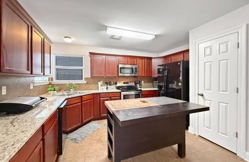 Tangipahoa Parish House | Perfect 3-bedroom house with 2-car garage,AC and heat in welcoming Ponchatoula