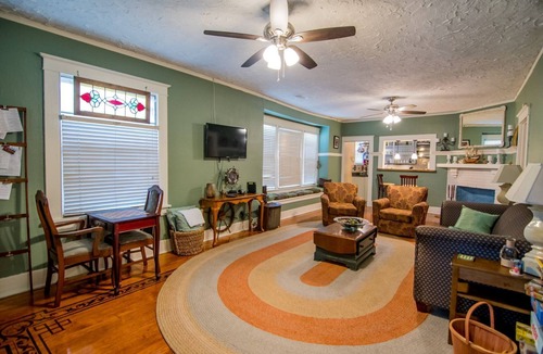 Downtown Little Rock House | Perfect for Extended Stays. Downtown Bungalow