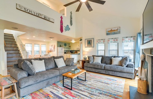 Terramar Beach House | Pet-Friendly Condo w/Seasonal Pool in Galveston!