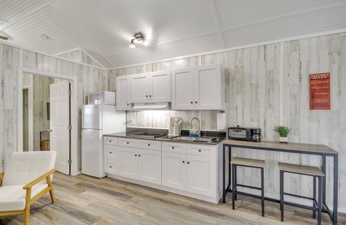 Picayune House | Pet-Friendly Picayune Tiny Home Near Space Center!