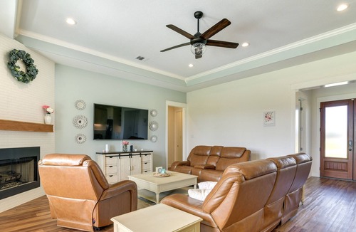 Santa Fe House | Pet-Friendly Santa Fe Vacation Home w/ Patio!