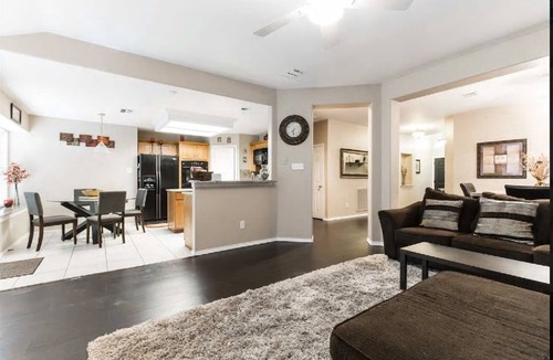Euless House | Pet Friendly Spacious 3BR Home with King Bed